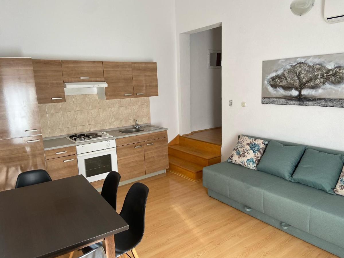 Apartman Polegubic Biograd Na Moru Dış mekan fotoğraf