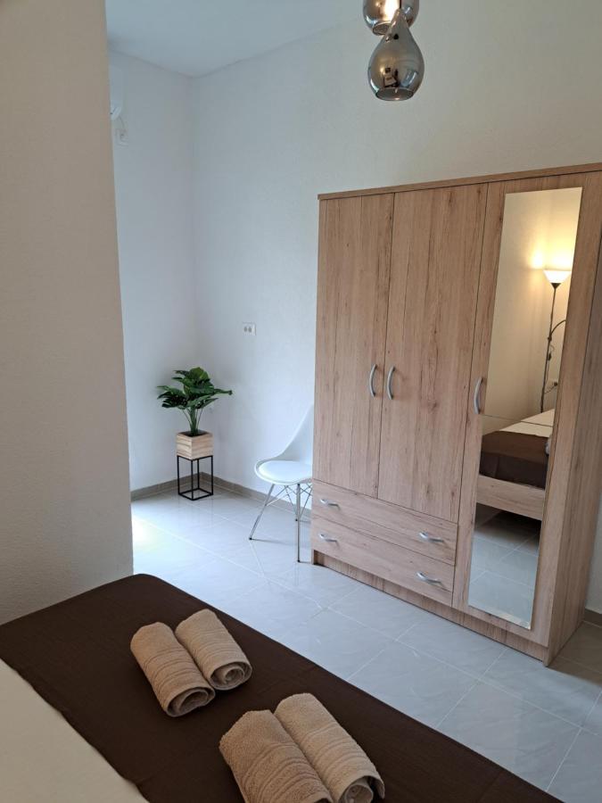 Apartman Polegubic Biograd Na Moru Dış mekan fotoğraf