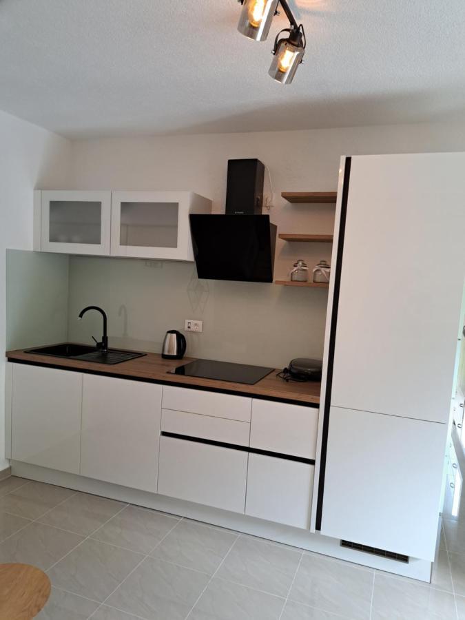 Apartman Polegubic Biograd Na Moru Dış mekan fotoğraf