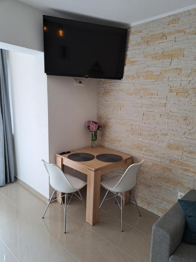 Apartman Polegubic Biograd Na Moru Dış mekan fotoğraf